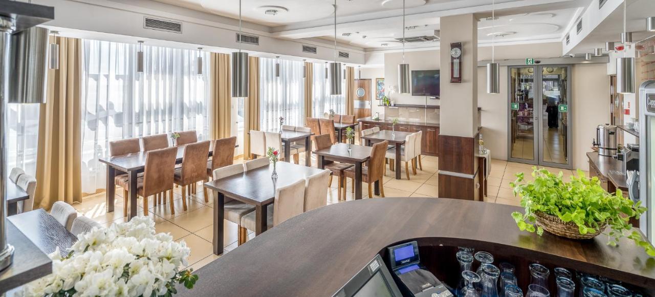 Hotel Stork Brodnica  Exterior photo