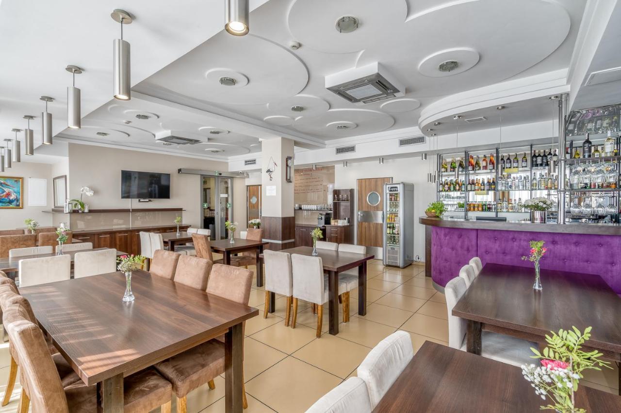 Hotel Stork Brodnica  Exterior photo